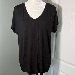 Max Studio Black V-Neck Soft Stretch Tee | Minimalist Capsule Basic Top Size L